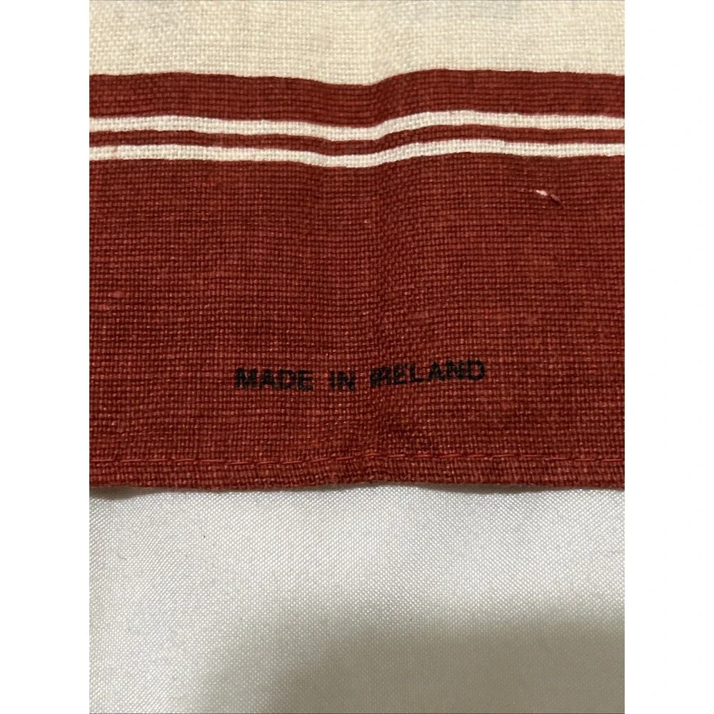 Irish Cabin vtg irish